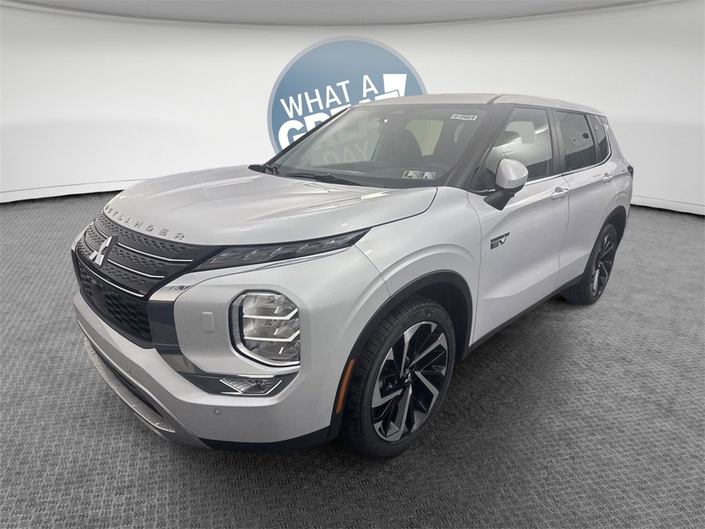 New 2025 Mitsubishi Outlander SE image 8