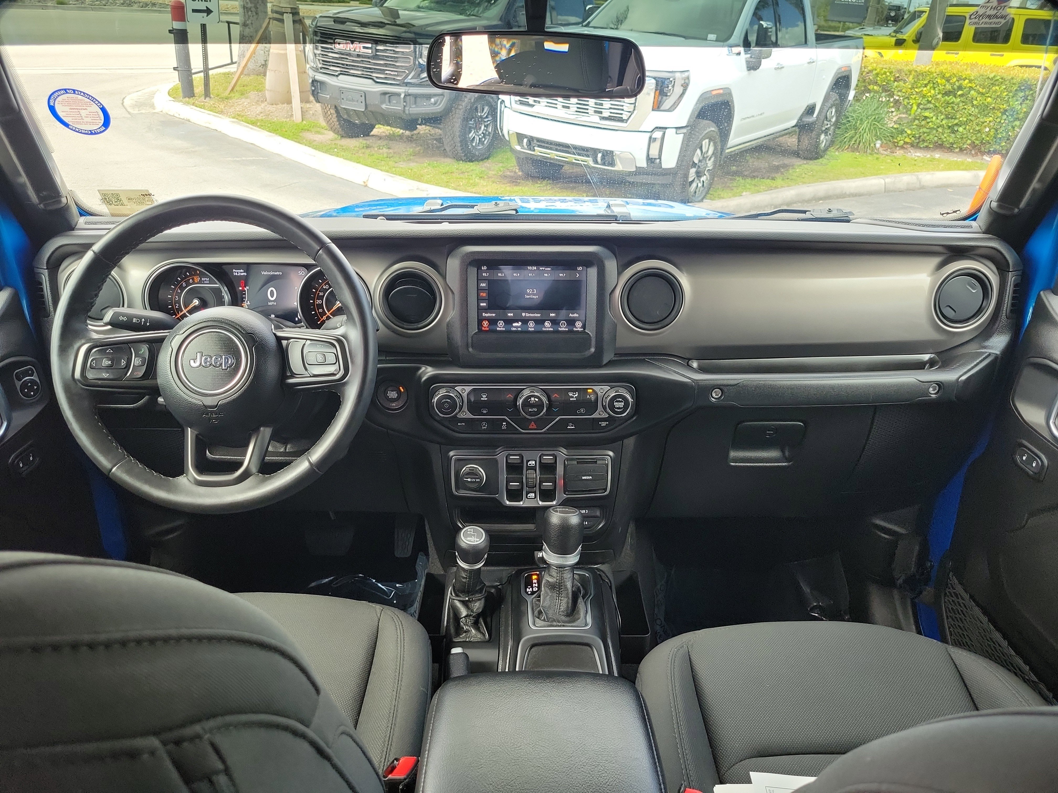 Used 2021 Jeep Gladiator Sport image 15