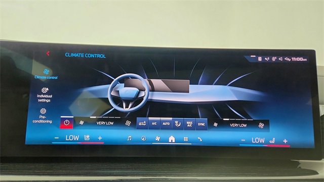 Used 2026 BMW X7 M60i image 51