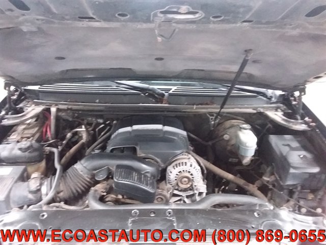 Used 2009 Chevrolet Suburban LT AWD/4WD image 9