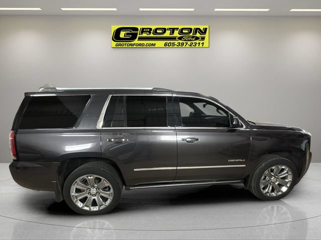 Used 2015 GMC Yukon Denali w/ Premium Package AWD/4WD image 6