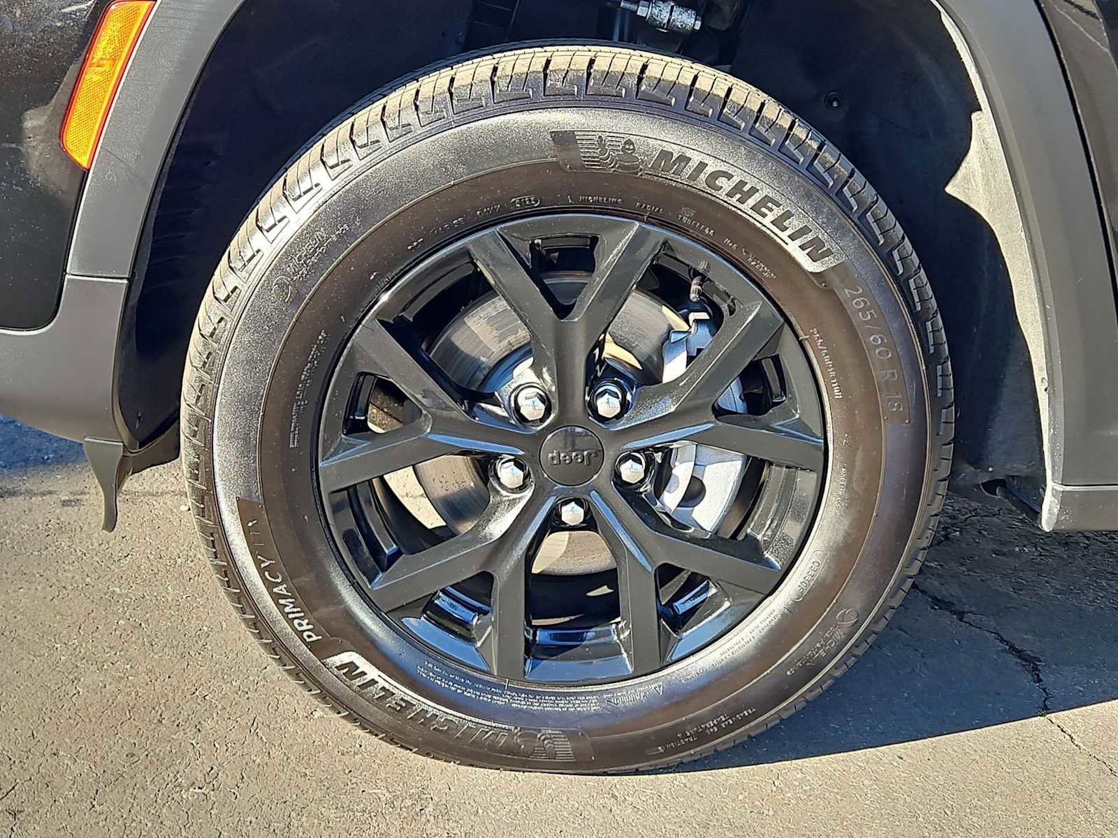 Used 2024 Jeep Grand Cherokee Altitude image 13