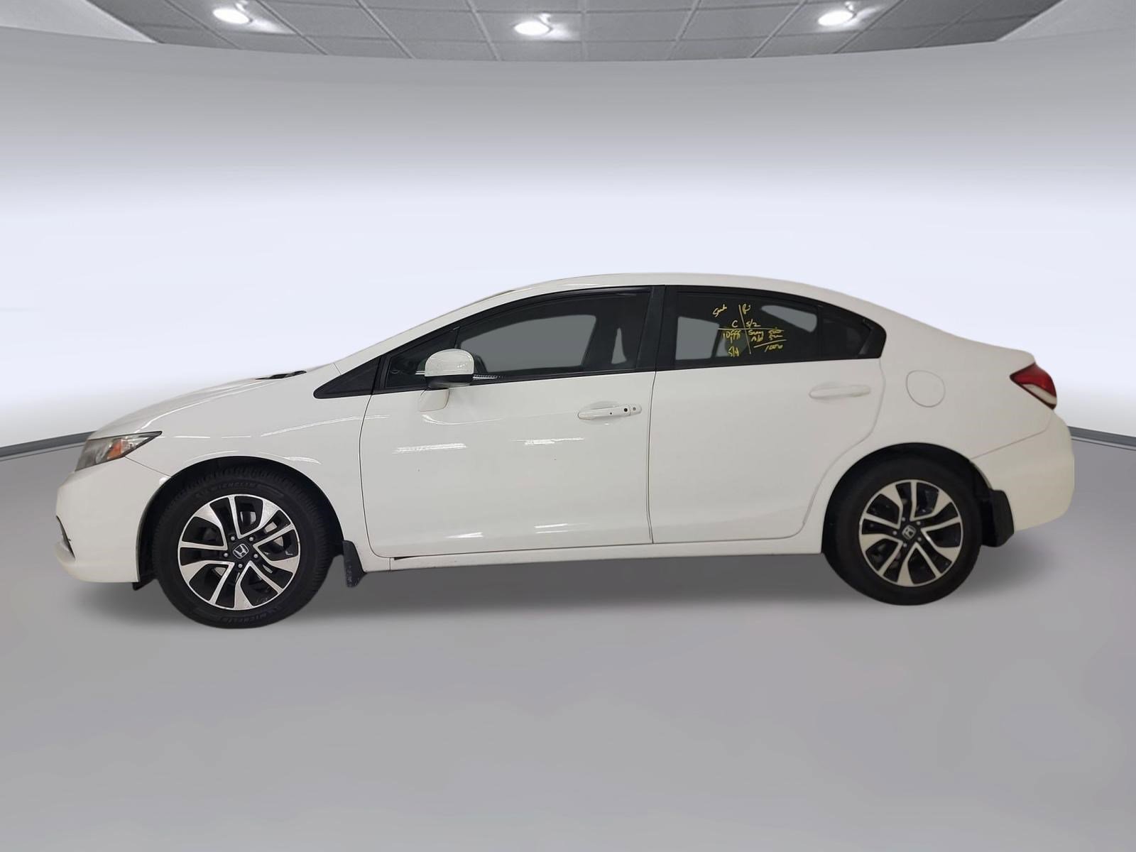 Used 2015 Honda Civic EX image 2