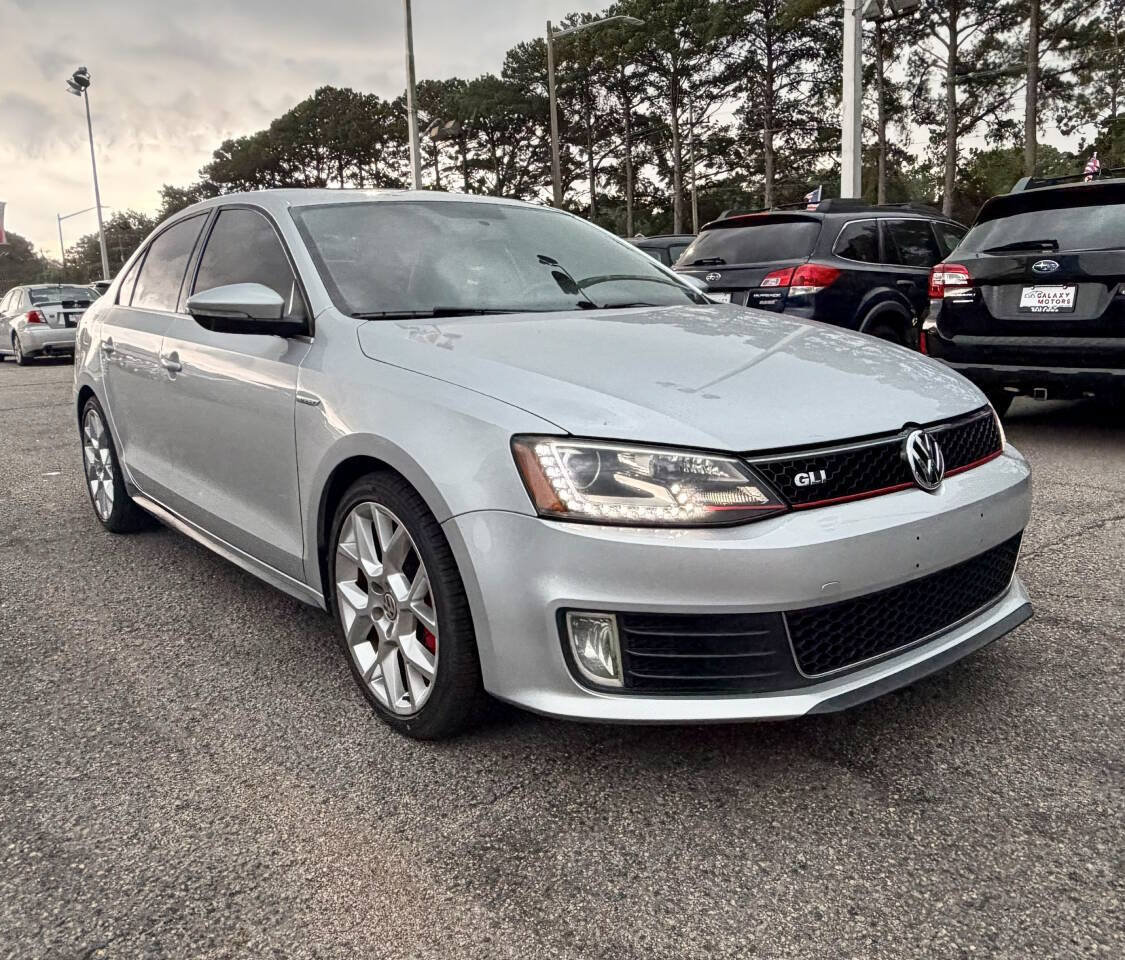 Used 2014 Volkswagen Jetta GLI Edition 30 FWD image 3