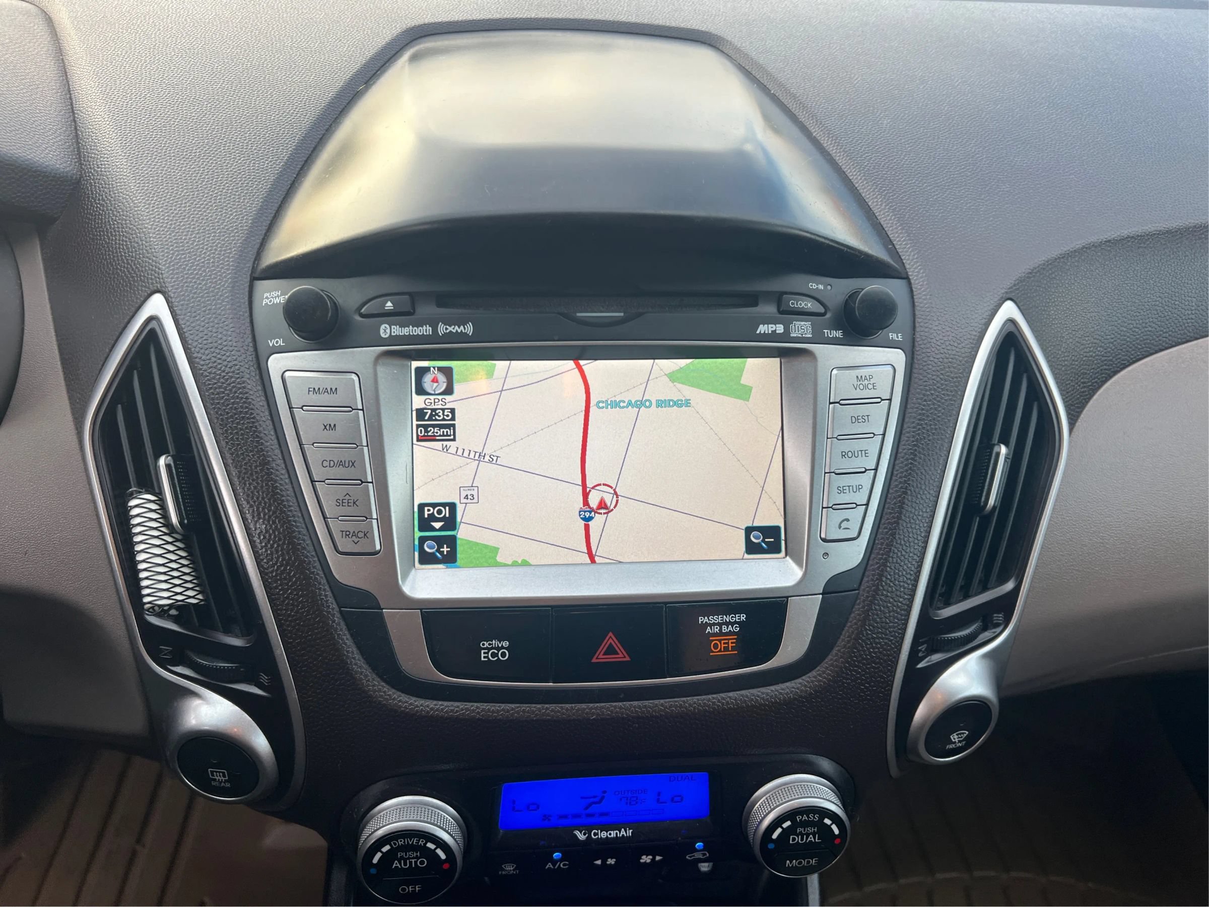 Used 2012 Hyundai Tucson Limited w/ Premium Pkg FWD image 29