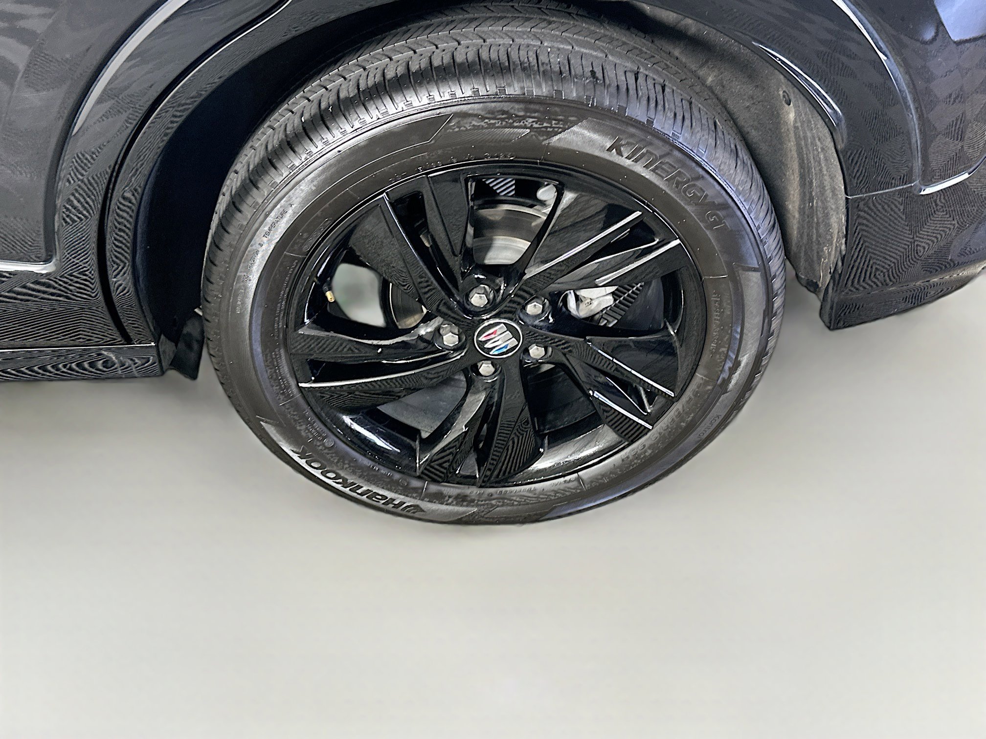 Used 2024 Buick Encore GX Sport Touring image 11