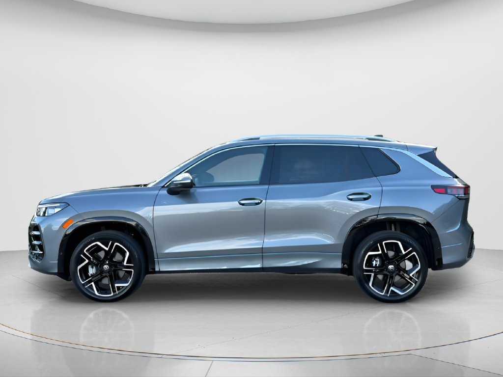 New 2027 Volkswagen Tiguan SEL R-Line AWD/4WD image 8