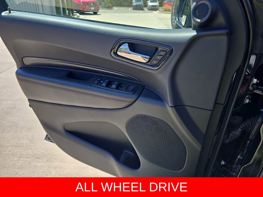 Used 2025 Dodge Durango GT image 28