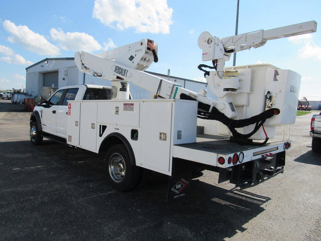 Used 2017 Ford F550 2WD Crew Cab Super Duty image 5