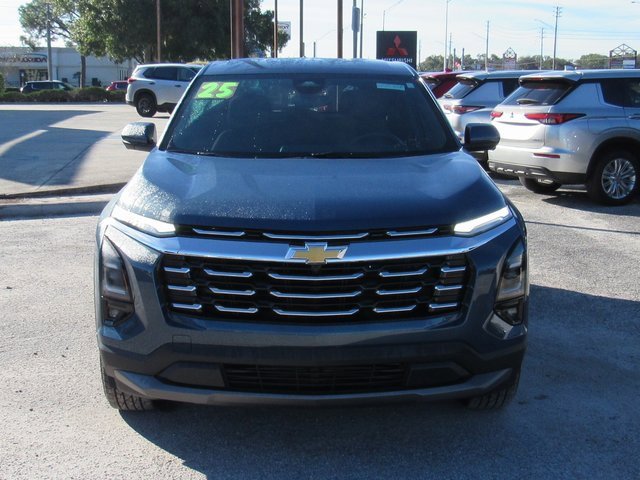 Used 2025 Chevrolet Equinox LT w/ Safety and Technology Package image 7