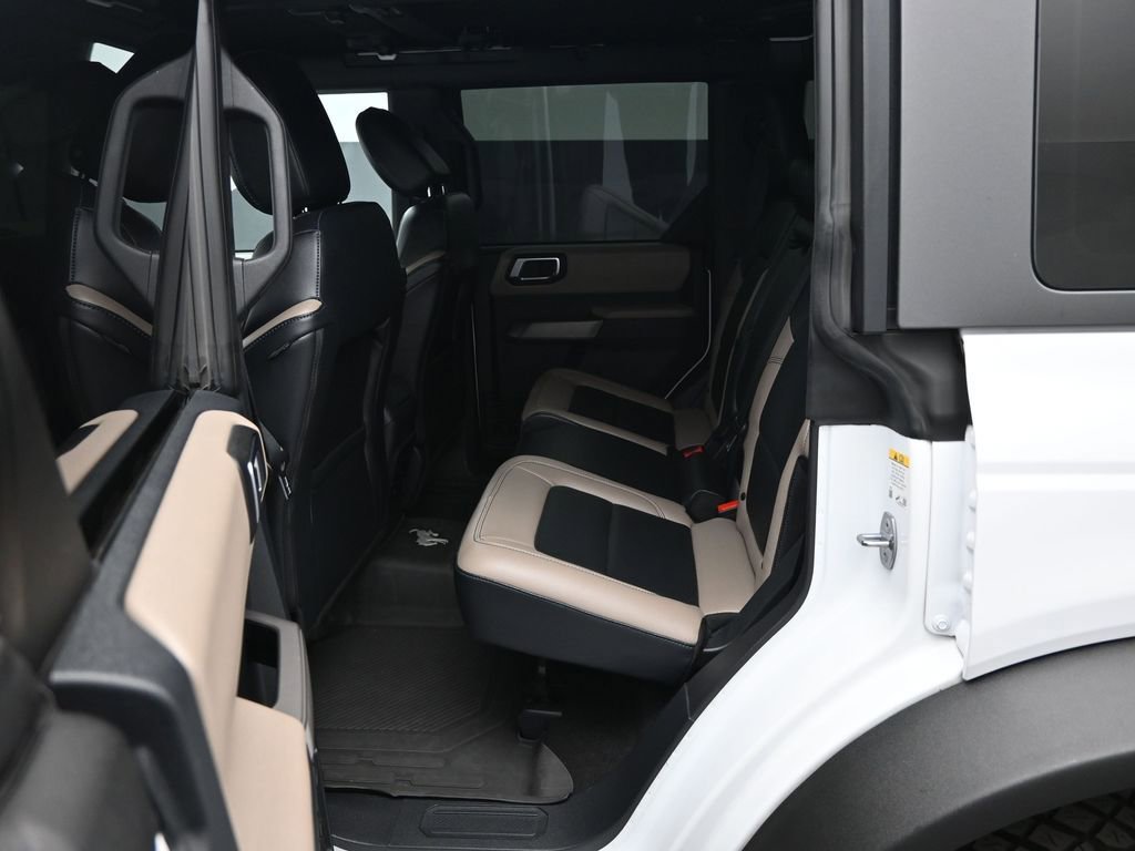 Used 2022 Ford Bronco Wildtrak image 17