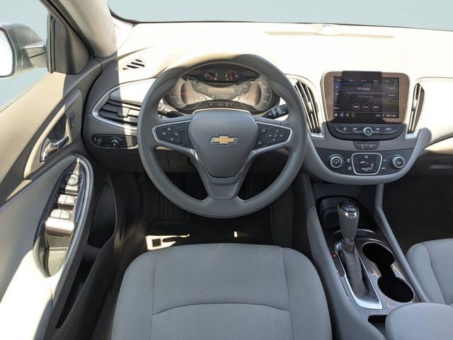 Used 2020 Chevrolet Malibu LS FWD image 14