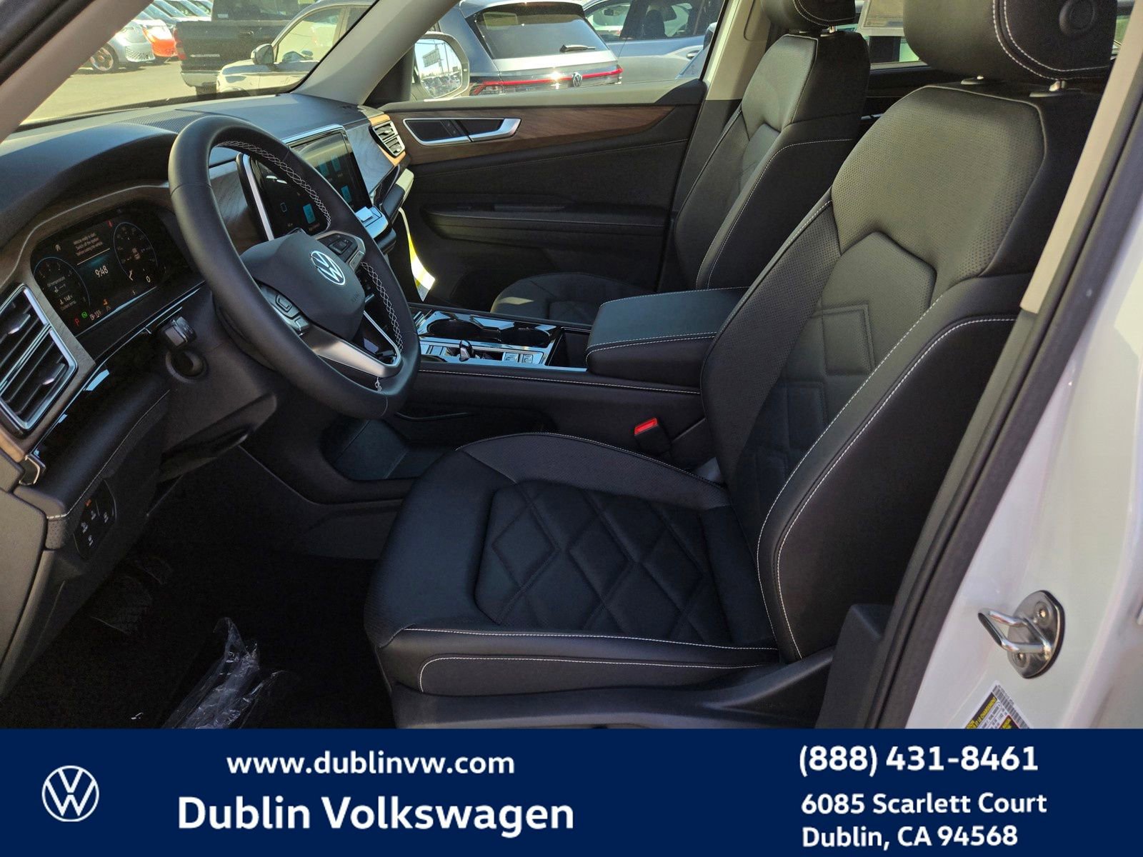 New 2026 Volkswagen Atlas SE FWD image 14