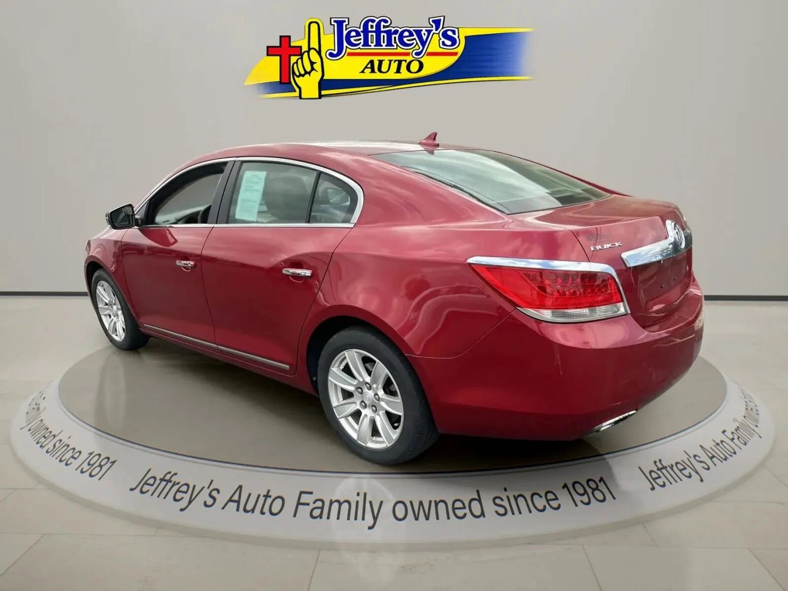 Used 2012 Buick LaCrosse Leather FWD image 3