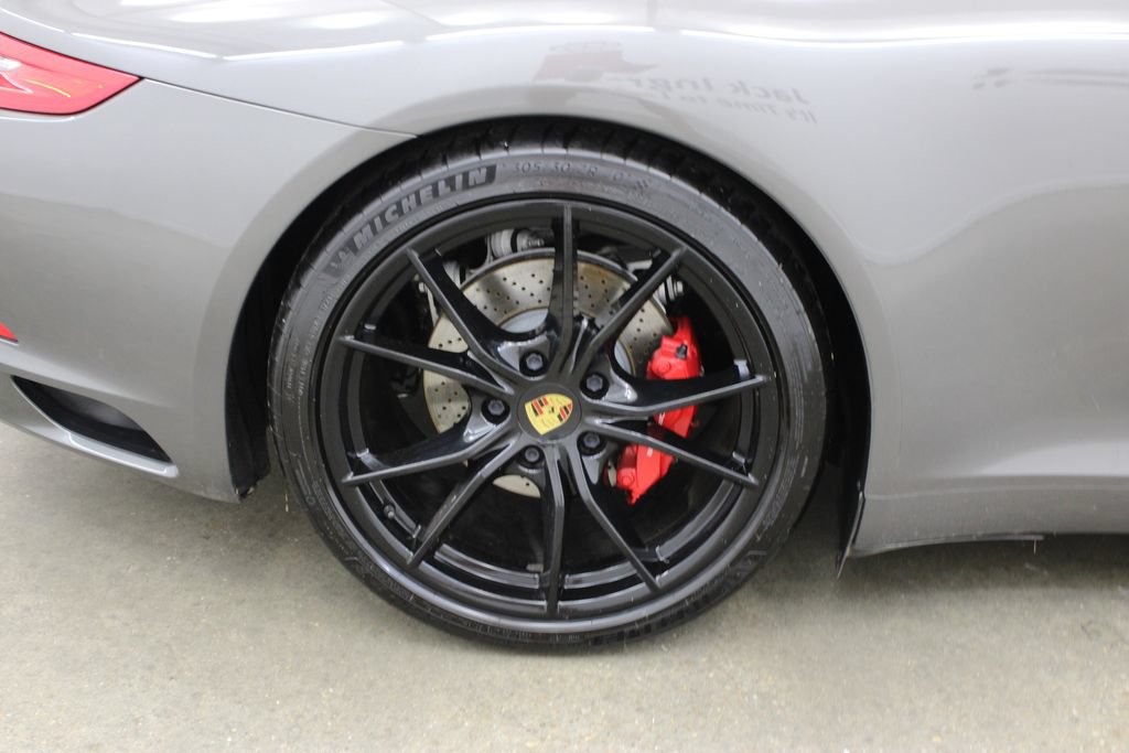 Certified 2018 Porsche 911 Carrera S RWD image 14