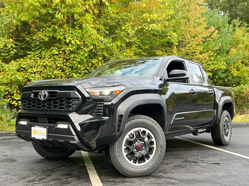 New 2025 Toyota Tacoma TRD Off-Road w/ TRD Off Road Upgrade Package image 1