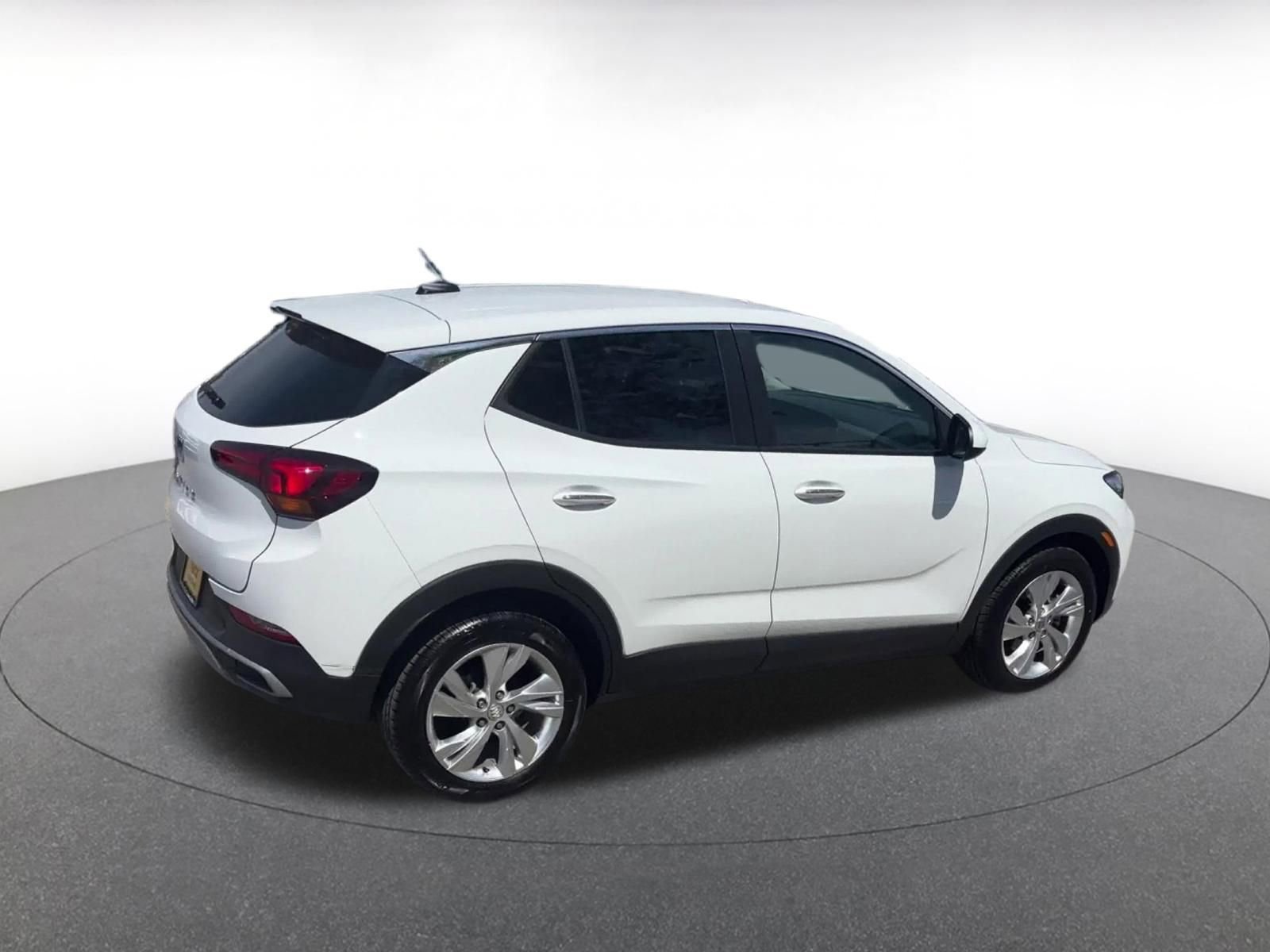 Used 2025 Buick Encore GX Preferred FWD image 15