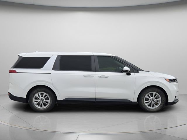 Used 2024 Kia Carnival LX FWD image 9