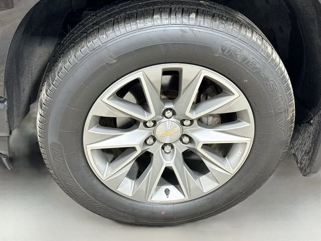 Used 2020 Chevrolet Silverado 1500 High Country w/ LPO, Dark Essentials Package image 34