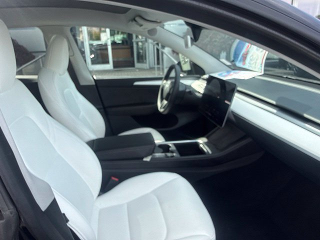 Used 2023 Tesla Model Y Performance AWD/4WD image 25