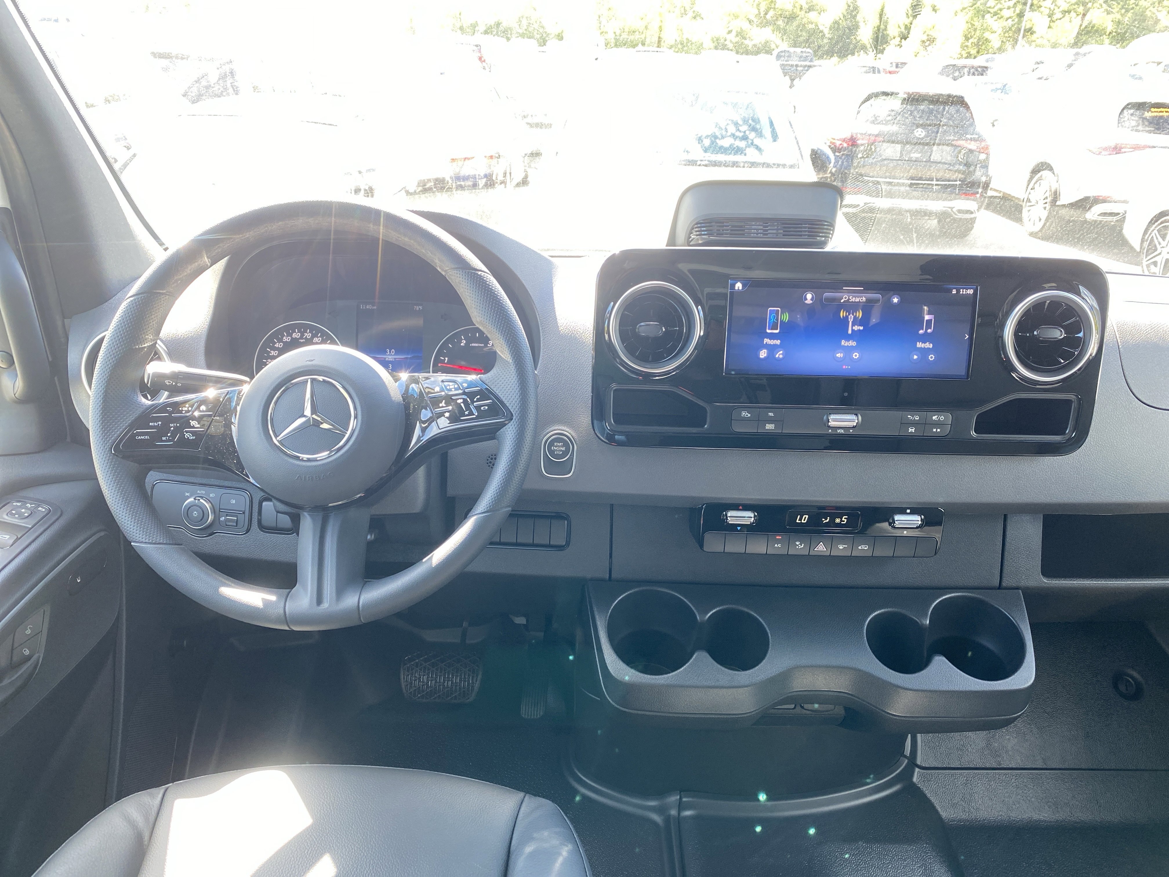 New 2025 Mercedes-Benz Sprinter 2500 image 12