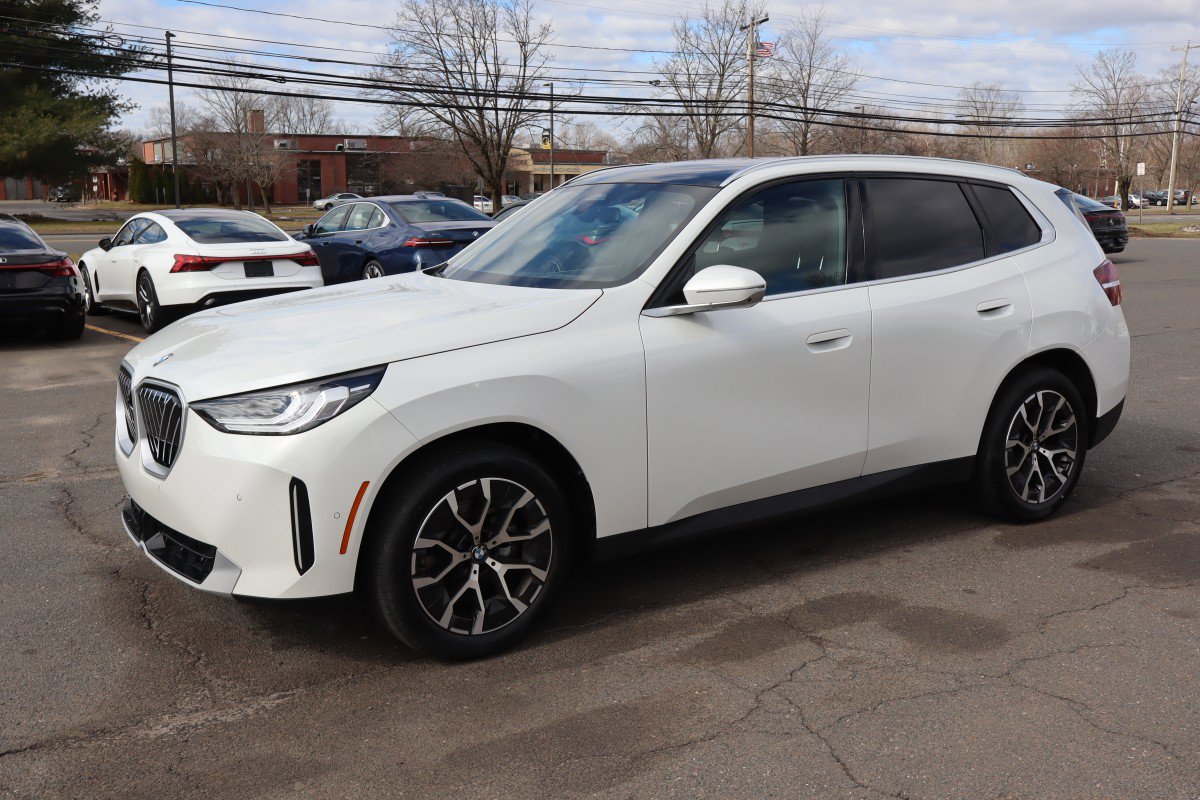 Used 2025 BMW X3 xDrive30i image 1