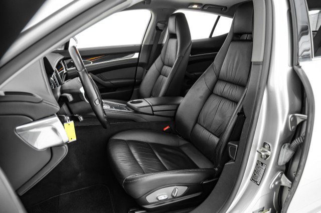 Used 2010 Porsche Panamera S RWD image 30
