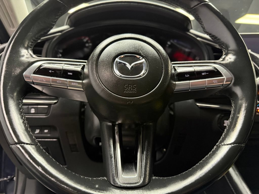 Used 2023 MAZDA MAZDA3 s FWD image 22