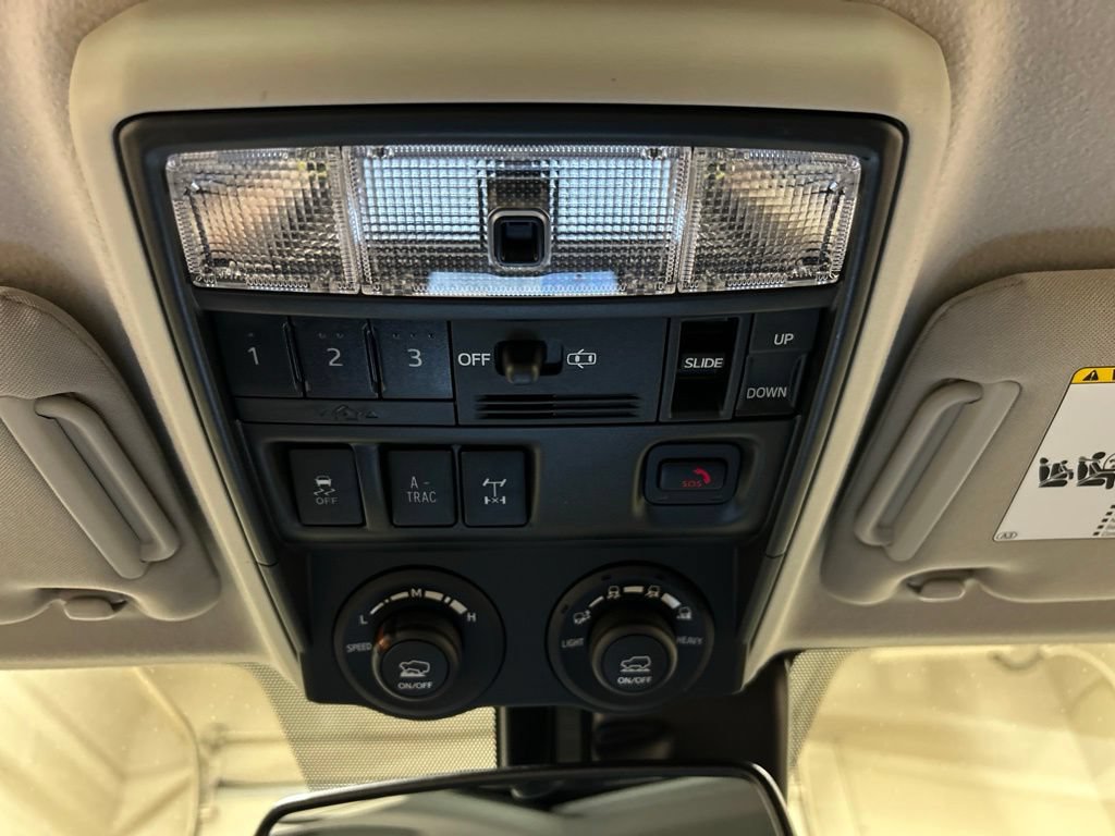 Used 2024 Toyota 4Runner TRD Off-Road Premium w/ Off Road Premium Plus Package AWD/4WD image 24