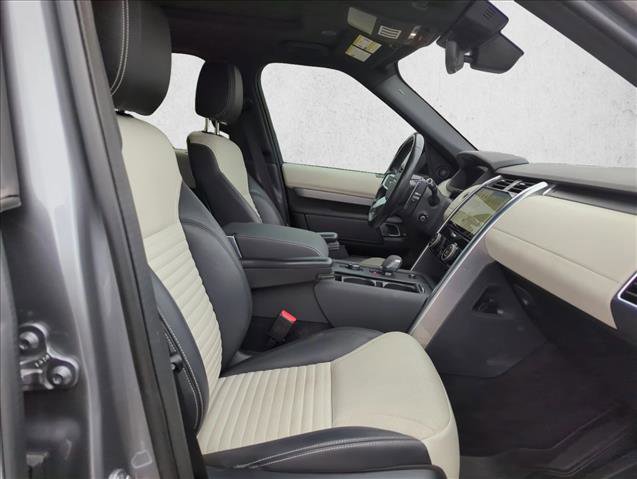 Used 2021 Land Rover Discovery S R-Dynamic image 21