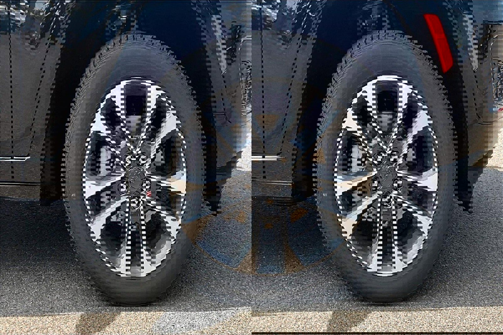 New 2025 Jeep Grand Cherokee Overland w/ Luxury Tech Group IV image 10