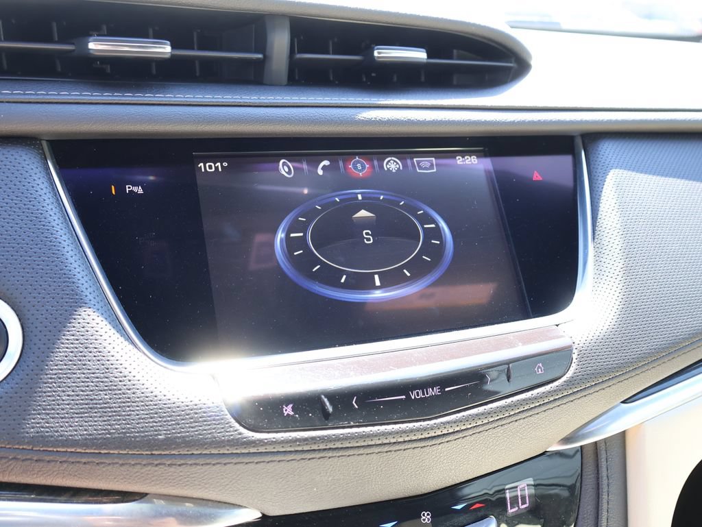 Used 2017 Cadillac XT5 FWD image 34