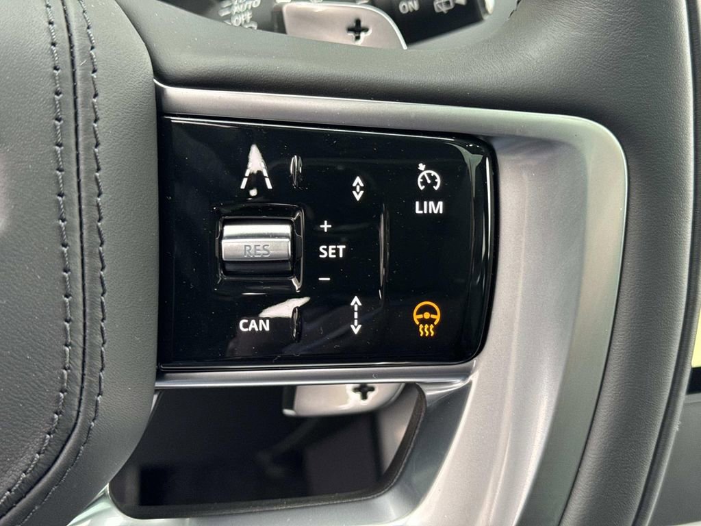 New 2026 Land Rover Range Rover SE image 26