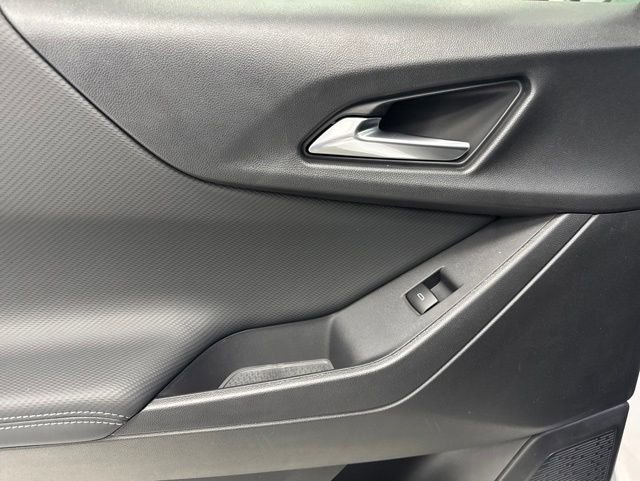 New 2026 Chevrolet Equinox LT w/ Convenience Package II FWD image 24