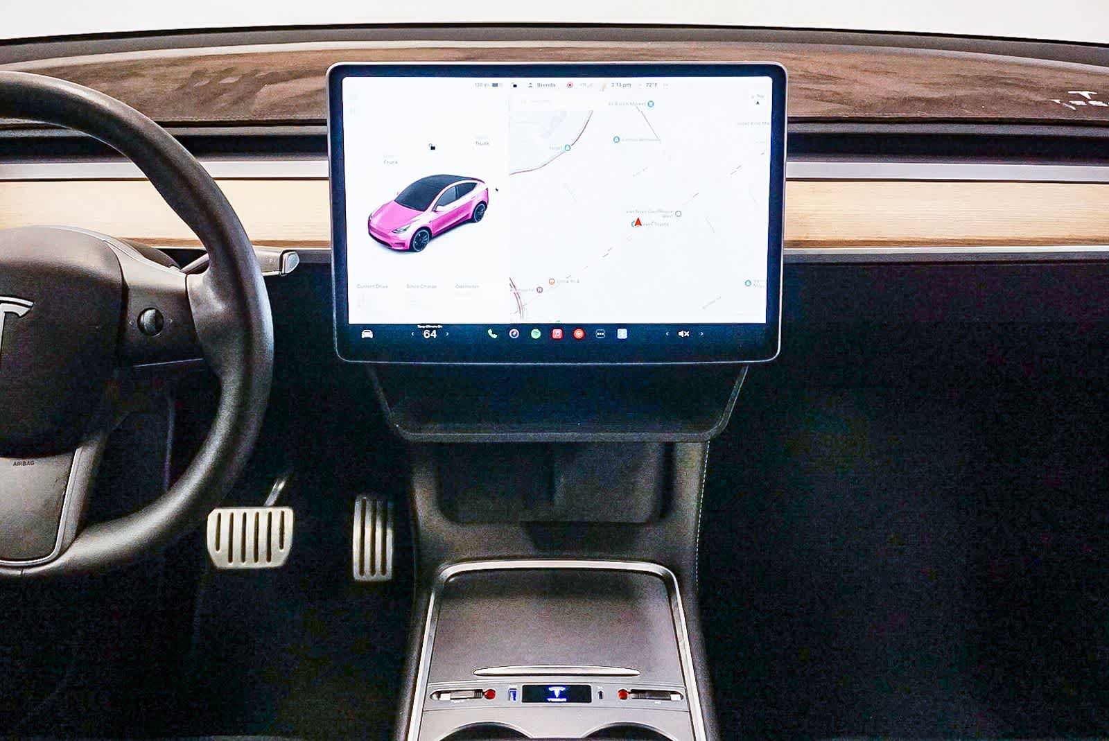 Used 2022 Tesla Model Y Performance image 13