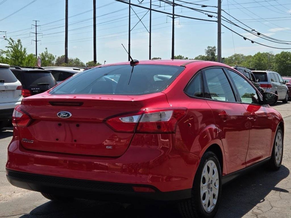 Used 2012 Ford Focus SE FWD image 5