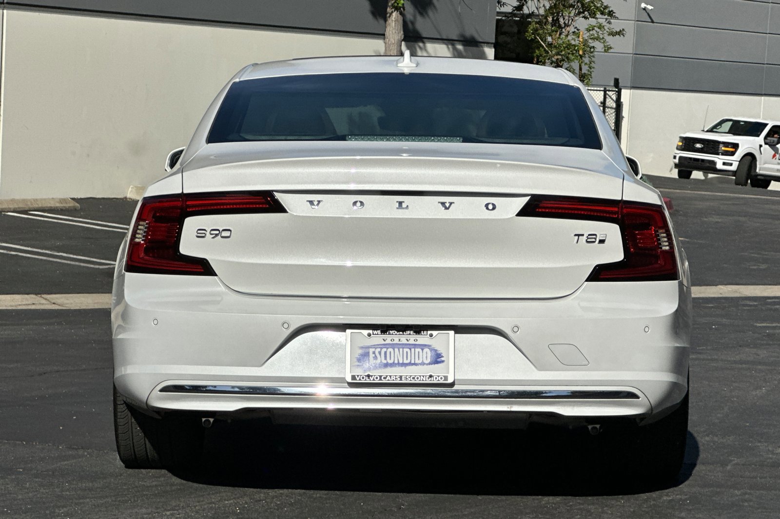 Certified 2025 Volvo S90 T8 Ultra AWD/4WD image 5