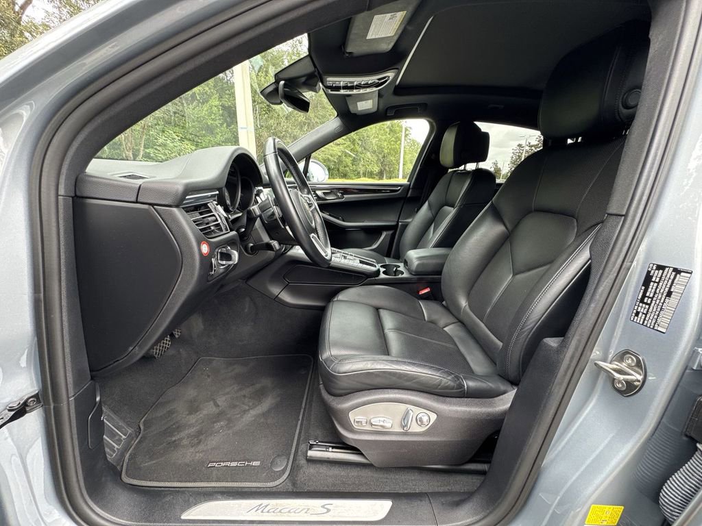 Used 2020 Porsche Macan S image 15