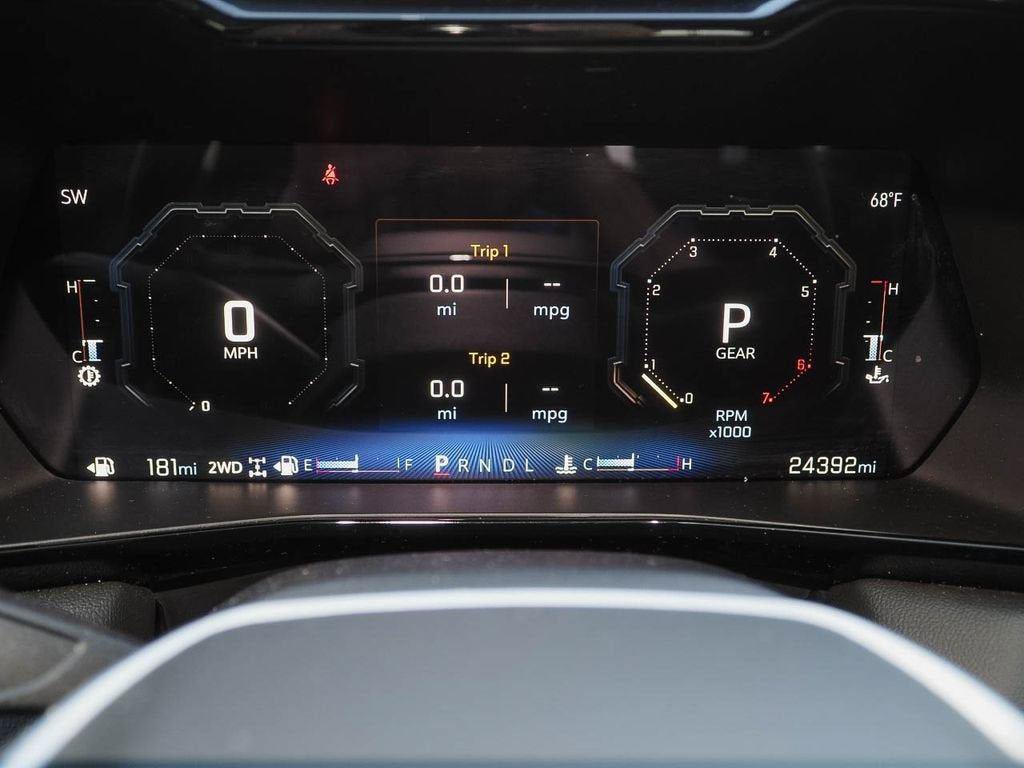 Certified 2024 Chevrolet Colorado LT w/ LT Convenience Package AWD/4WD image 16