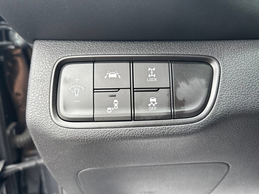 Used 2019 Hyundai Santa Fe SEL AWD/4WD image 21