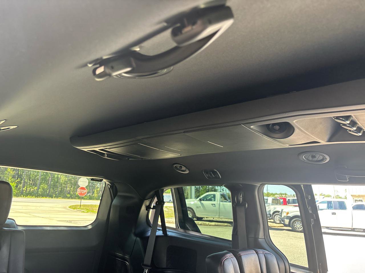 Used 2019 Dodge Grand Caravan GT image 31