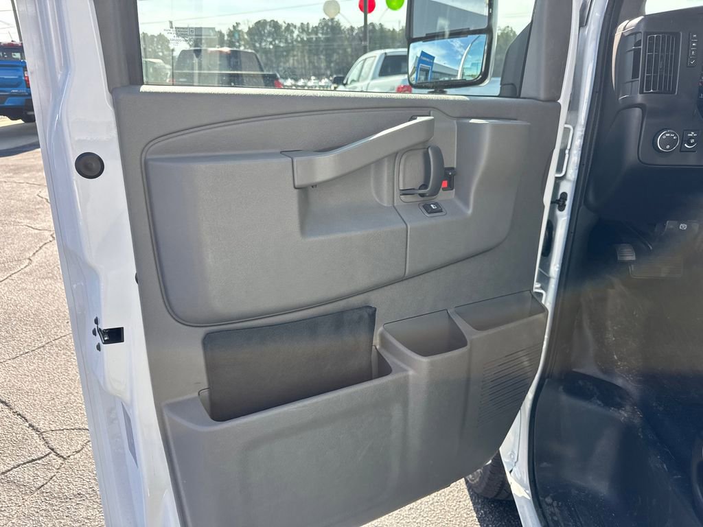 New 2026 Chevrolet Express 3500 w/ Power Convenience Package RWD image 11