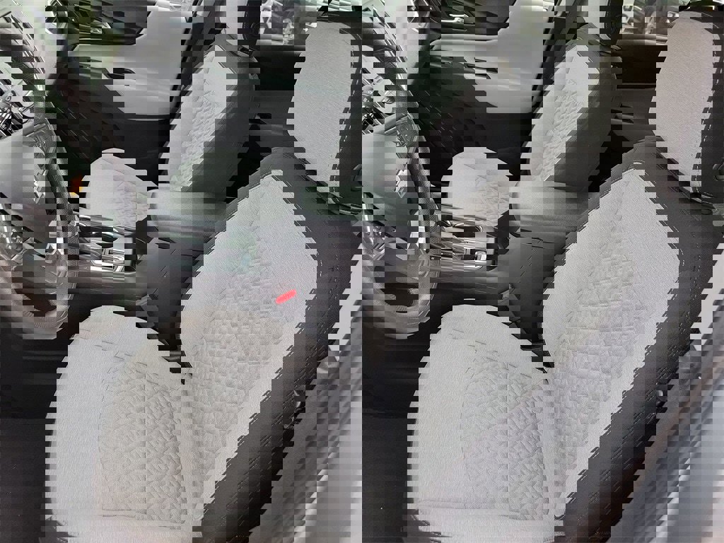 Used 2023 Chevrolet Equinox LS w/ LS Convenience Package image 16