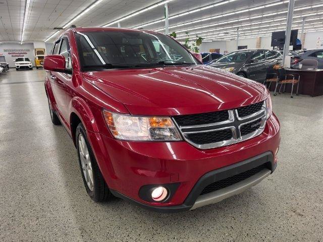 Used 2014 Dodge Journey Limited w/ Flexible Seating Group FWD image 4