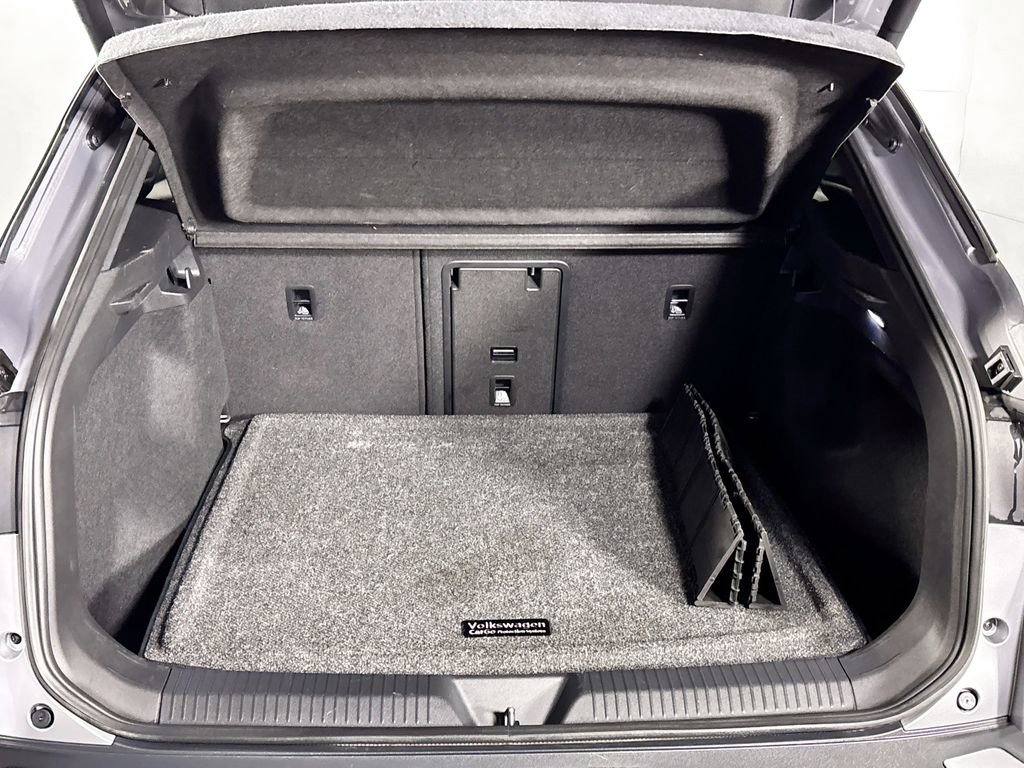 Certified 2023 Volkswagen ID.4 Pro S AWD/4WD image 22