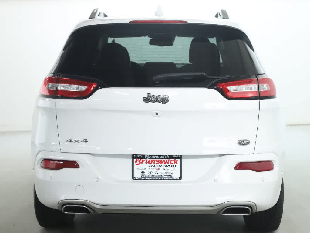 Used 2018 Jeep Cherokee Overland w/ Technology Group AWD/4WD image 45