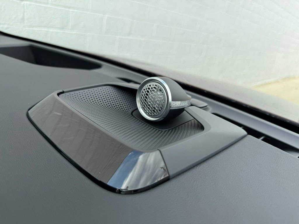 New 2025 Volvo EX90 Ultra image 24
