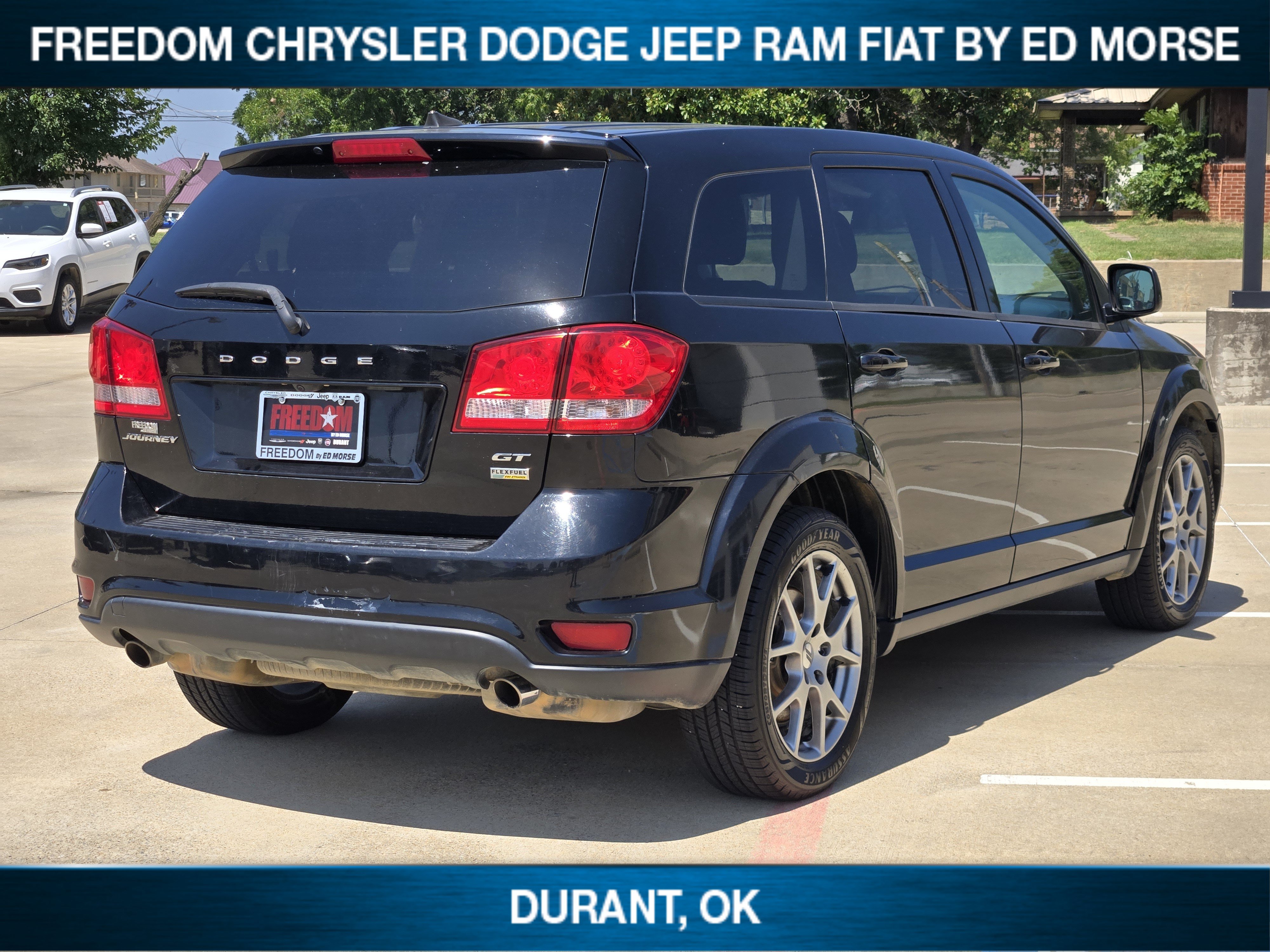 Used 2018 Dodge Journey GT FWD image 3