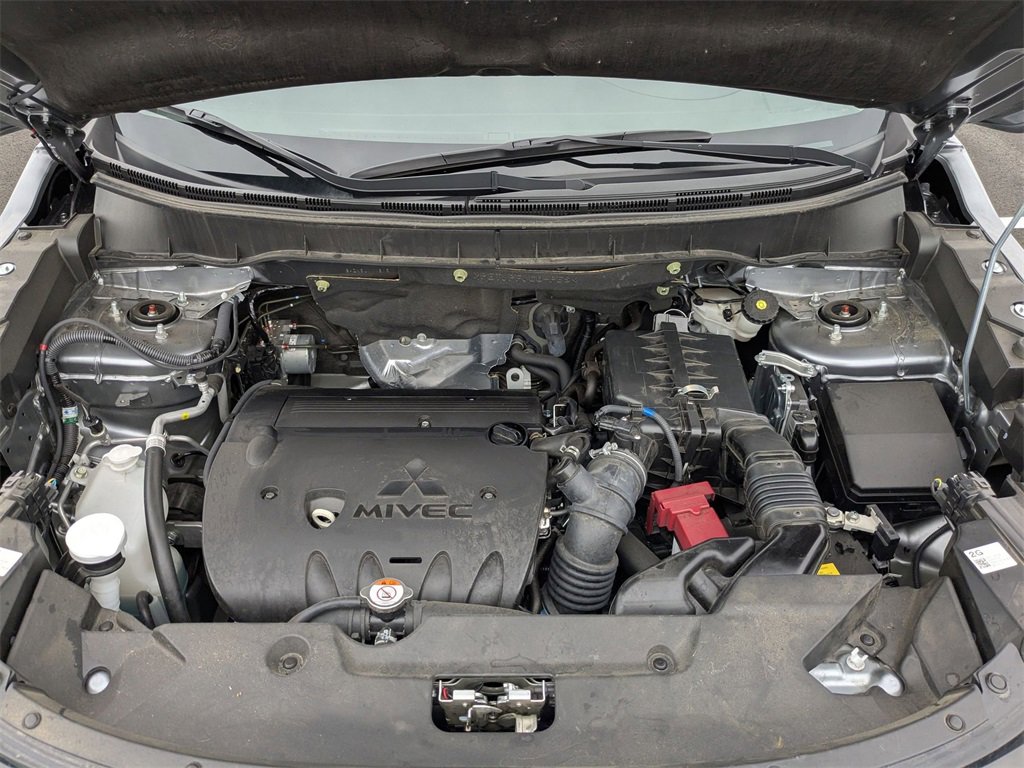 Used 2025 Mitsubishi Outlander Sport AWD image 36