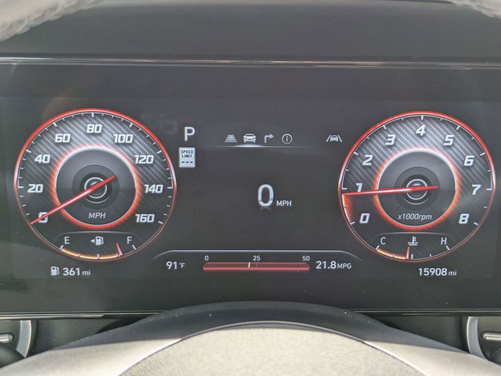 Used 2025 Hyundai Elantra SEL FWD image 16